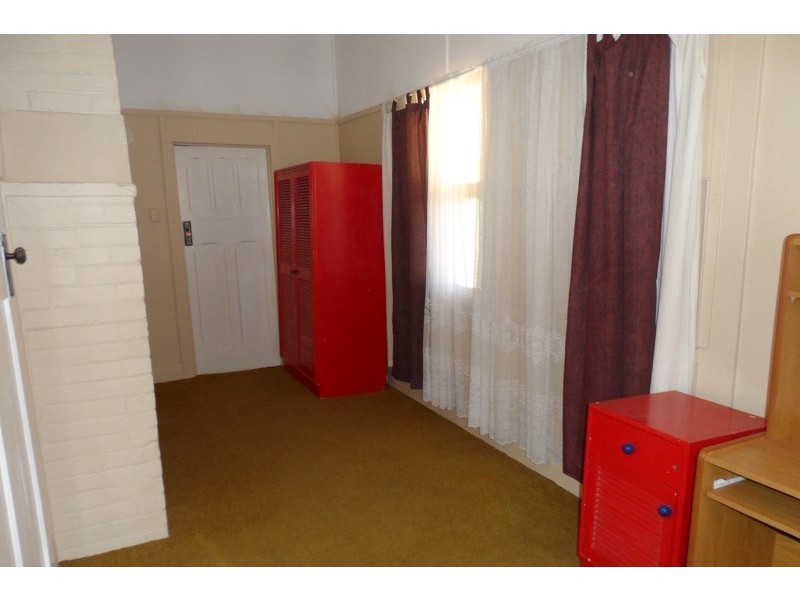 5 Thirteenth Street, Renmark SA 5341