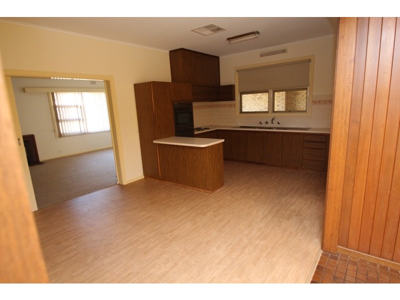 23 Mortimer Road, Berri SA 5343