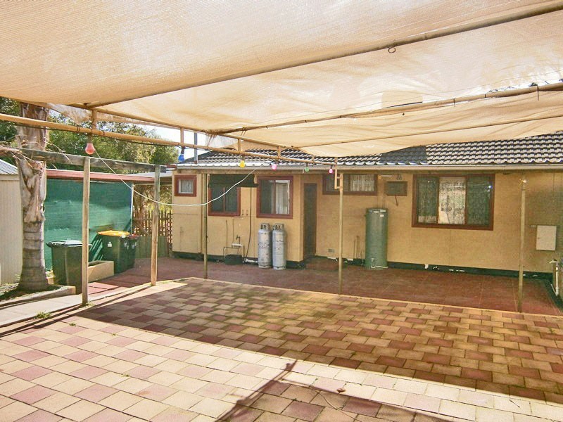 3 Matthews Street, Waikerie SA 5330