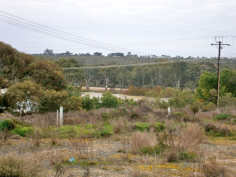 8-10 Upcher Street, Blanchetown SA 5357