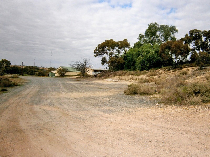 8-10 Upcher Street, Blanchetown SA 5357