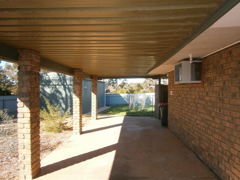 9 Frisby Lane, Waikerie SA 5330