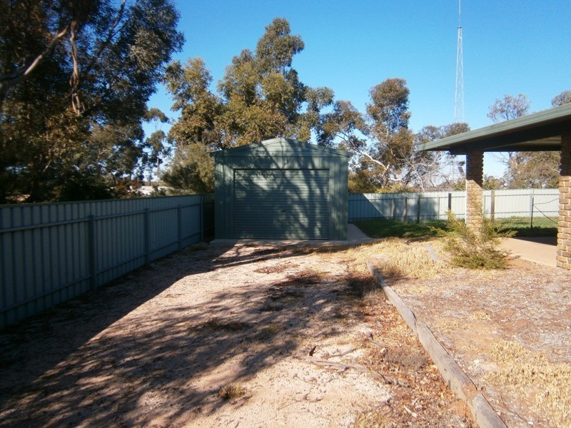 9 Frisby Lane, Waikerie SA 5330