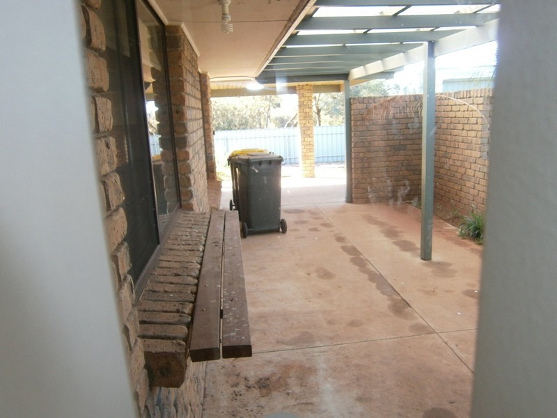 9 Frisby Lane, Waikerie SA 5330