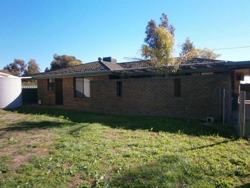 9 Frisby Lane, Waikerie SA 5330