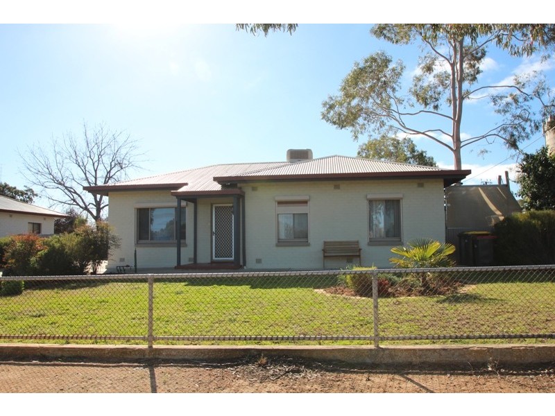 27 Tonkin Avenue, Barmera SA 5345