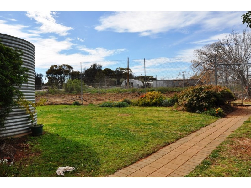 78 Gratwick Road, Loxton SA 5333