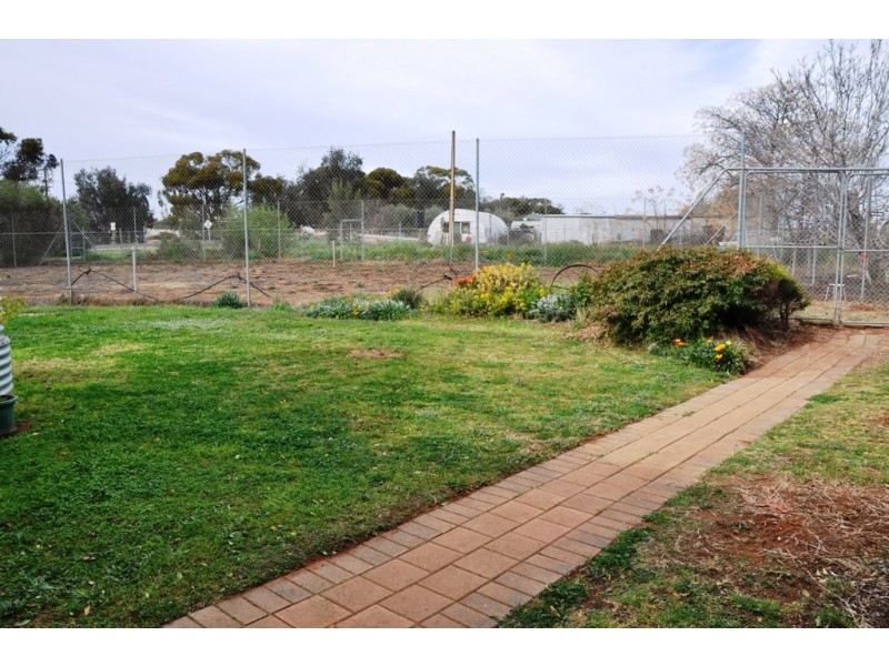 78 Gratwick Road, Loxton SA 5333 Floorplan