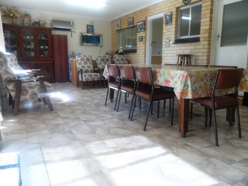 26 First Street, Loxton SA 5333