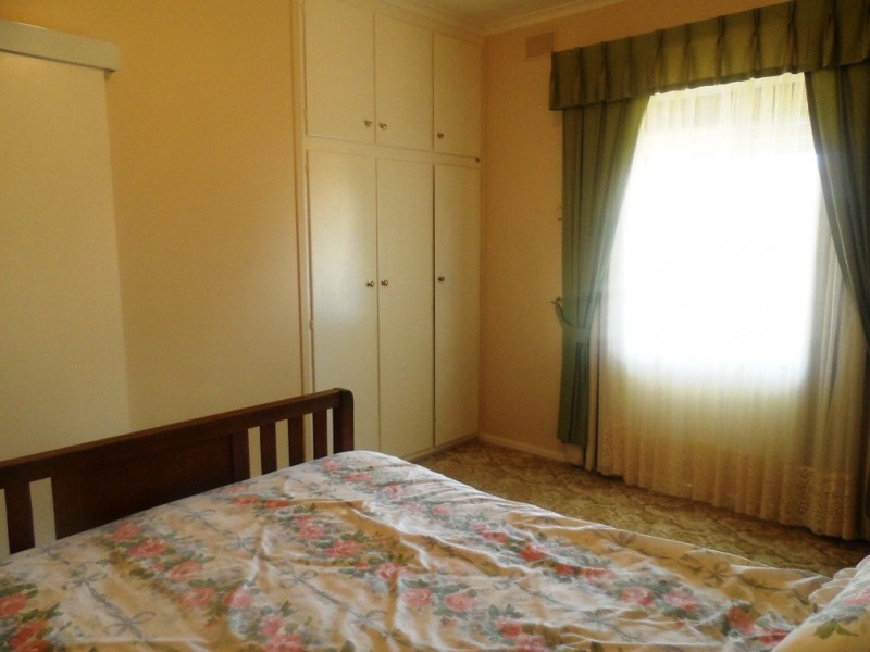 26 First Street, Loxton SA 5333