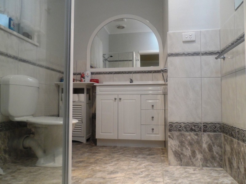 26 First Street, Loxton SA 5333