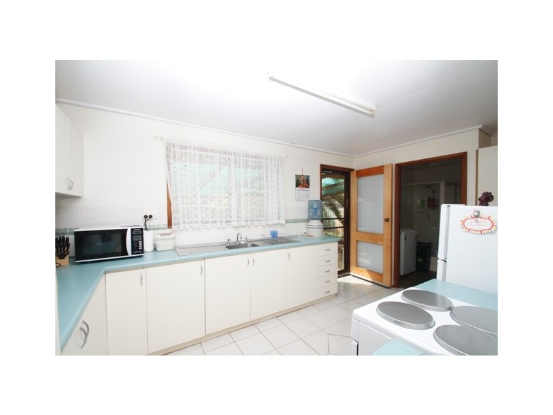 105 Paruna Road, Loxton SA 5333