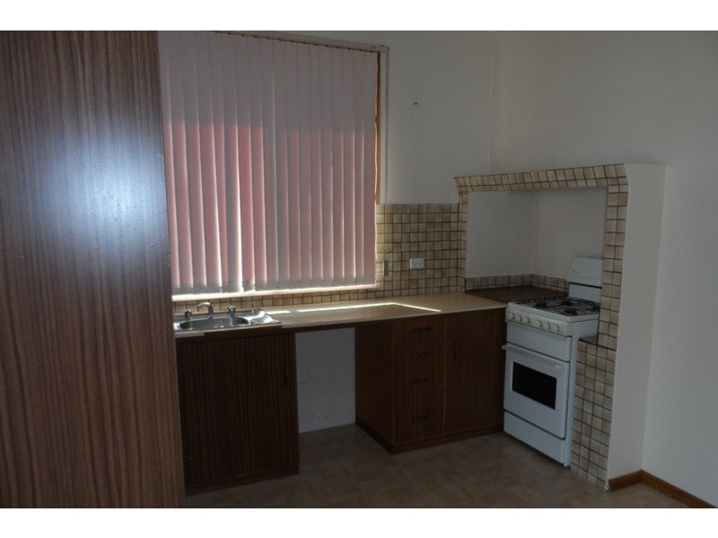 35 Railway Terrace, Renmark SA 5341