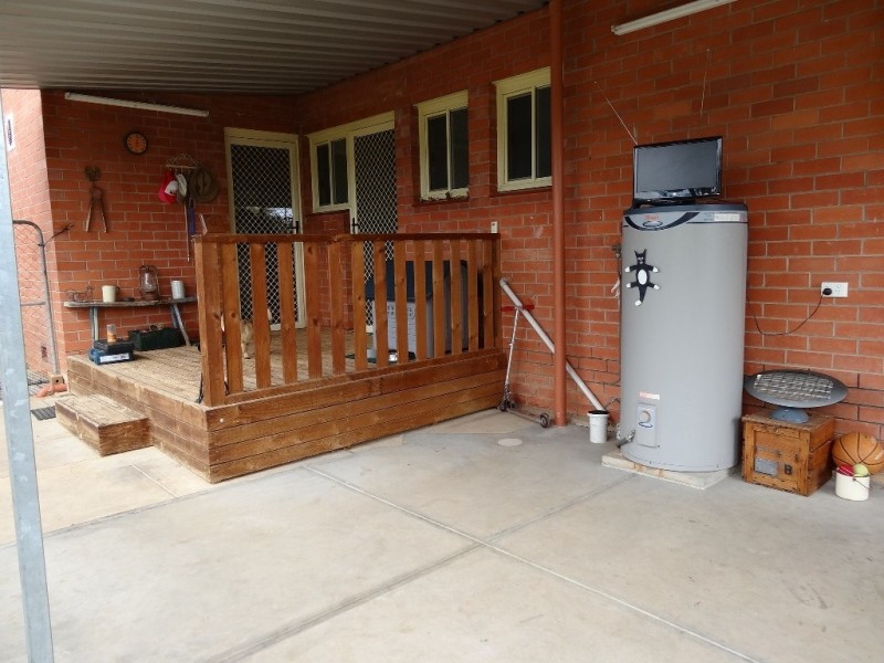 23 Geraldton Street, Loxton SA 5333