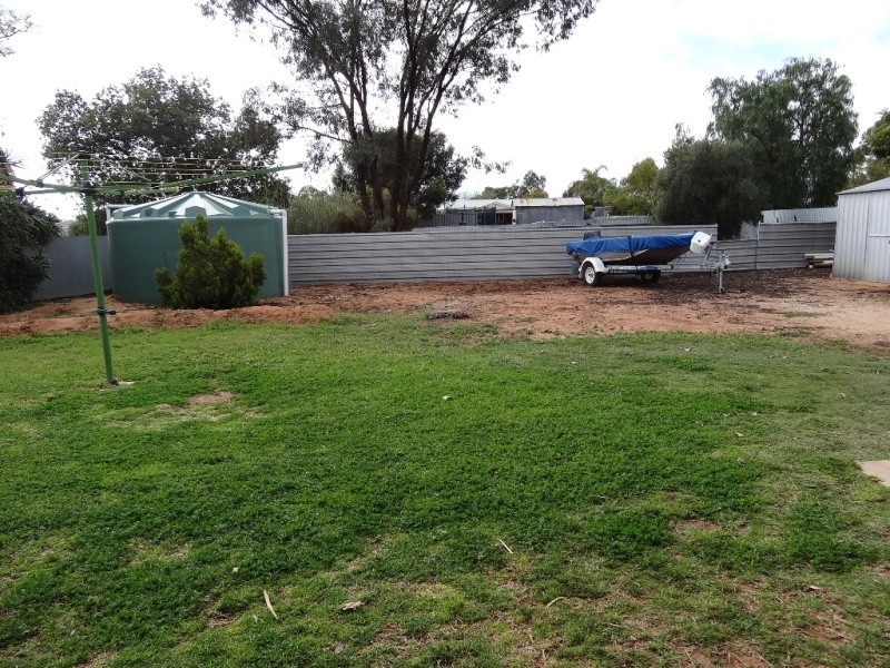 23 Geraldton Street, Loxton SA 5333