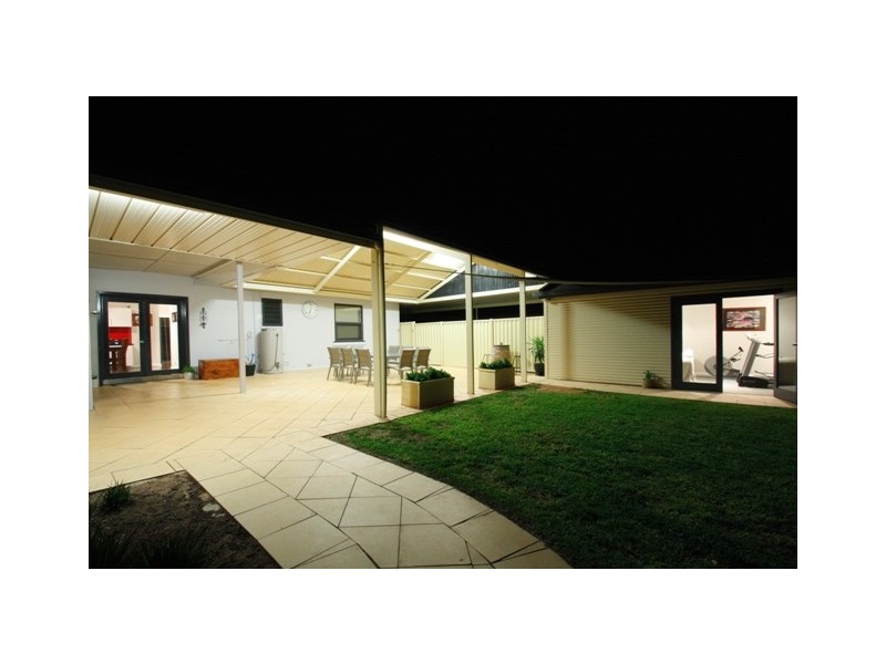 43 Wodonga Avenue, Loxton SA 5333