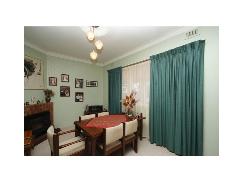 18 Third Street, Loxton SA 5333