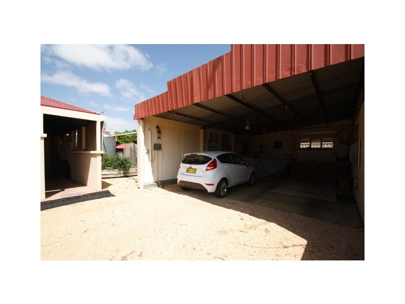 18 Third Street, Loxton SA 5333