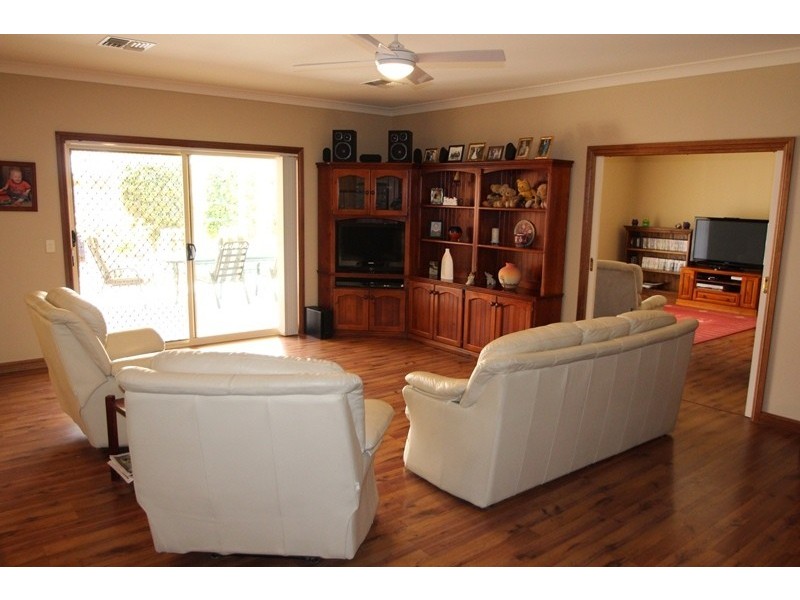 38 Twenty First Street, Renmark SA 5341