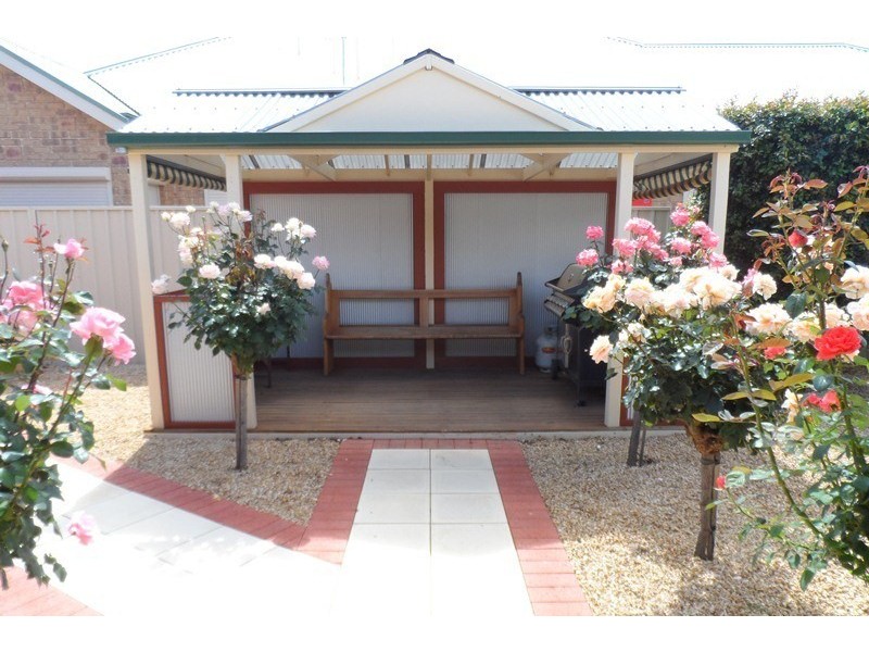 38 Twenty First Street, Renmark SA 5341