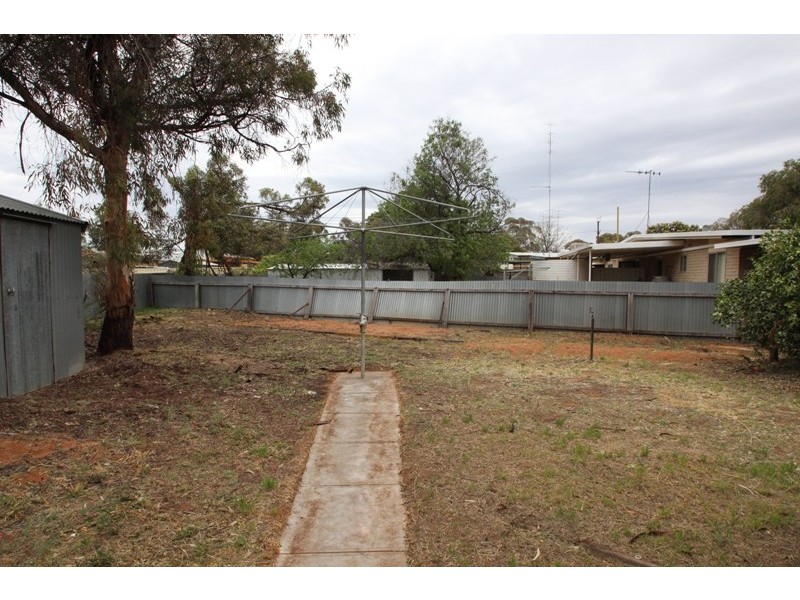 8 Mortimer Road, Berri SA 5343