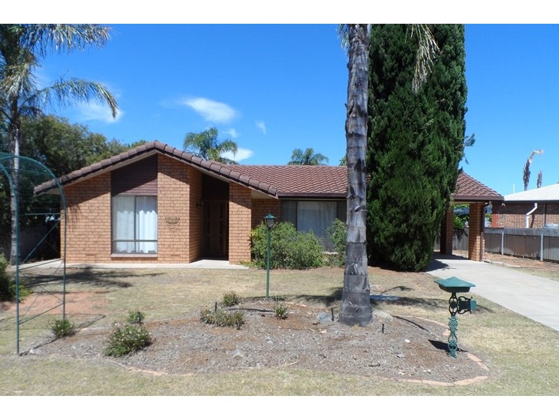 3 Barrington Street, Renmark SA 5341