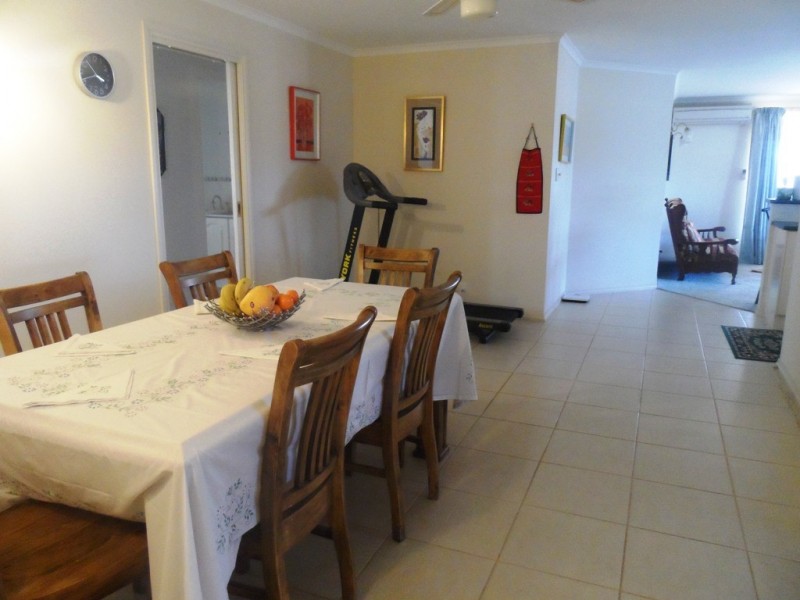 5 Torrens Street, Loxton SA 5333