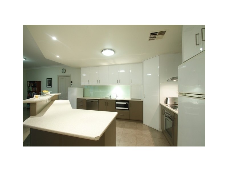 18 McEWEN DRIVE, Loxton SA 5333