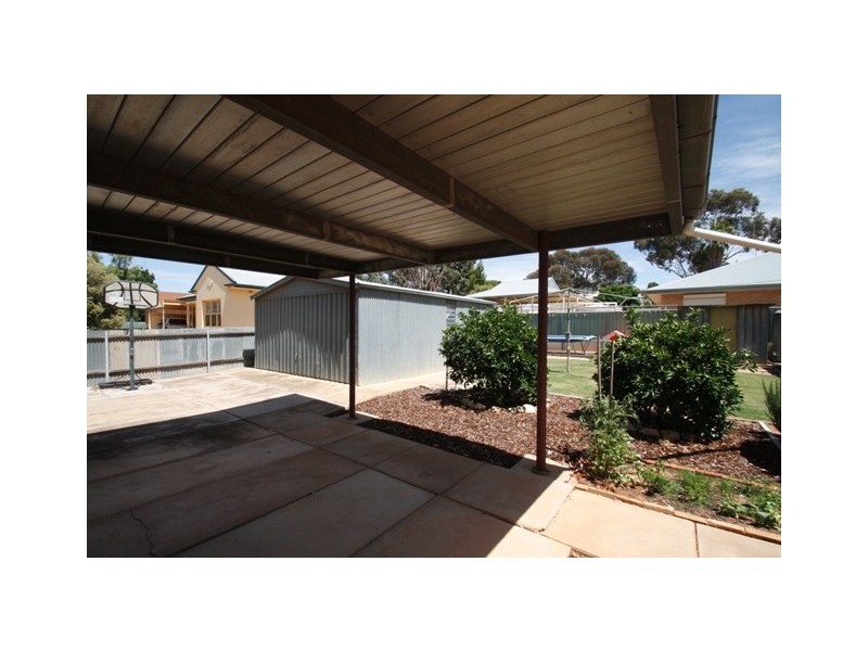 34 WODONGA AVE, Loxton SA 5333