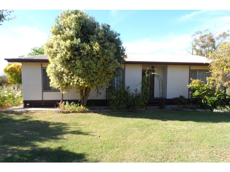 10 Pomroy Crescent, Lyrup SA 5343