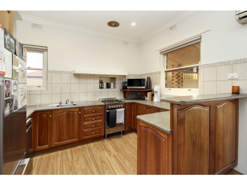 18 Third Street, Loxton SA 5333