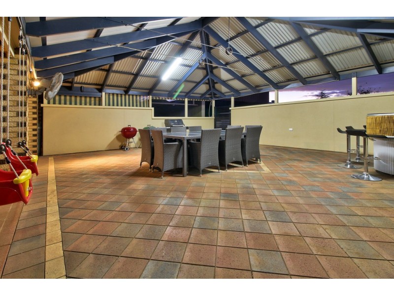 18 Third Street, Loxton SA 5333