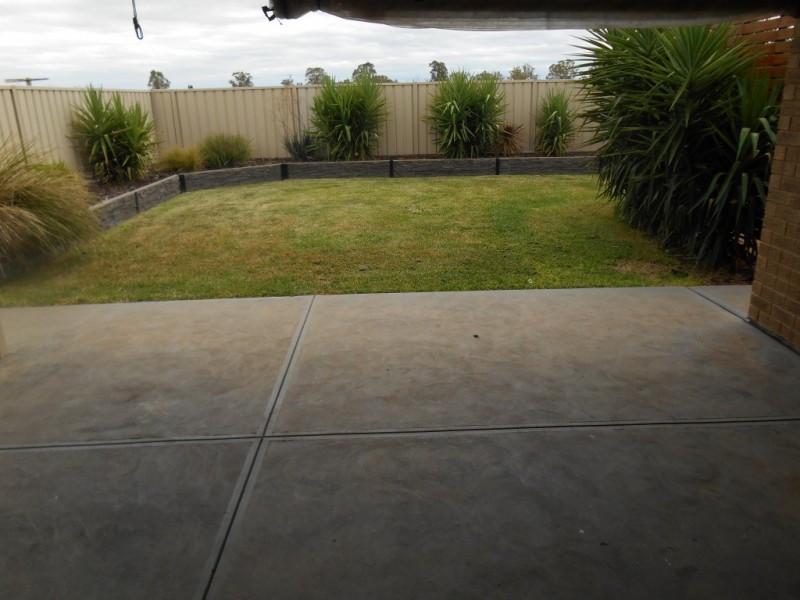 9 Dedes Drive, Renmark SA 5341