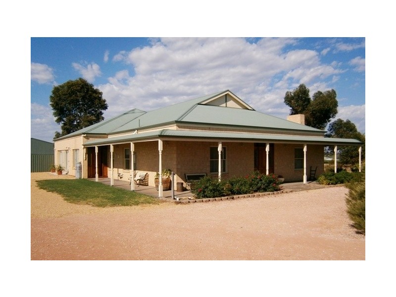 85 Blake Road, Waikerie SA 5330
