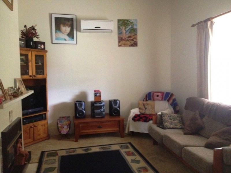 32 Tobruk Tce, Loxton SA 5333