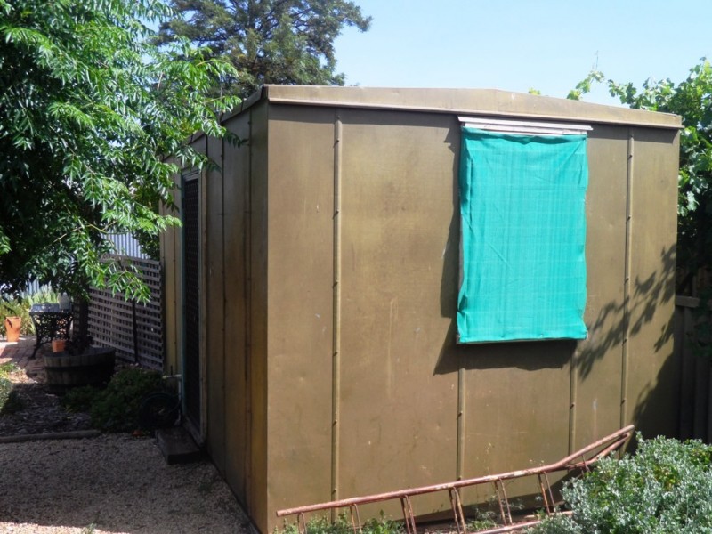 10 Nalara Avenue, Loxton SA 5333