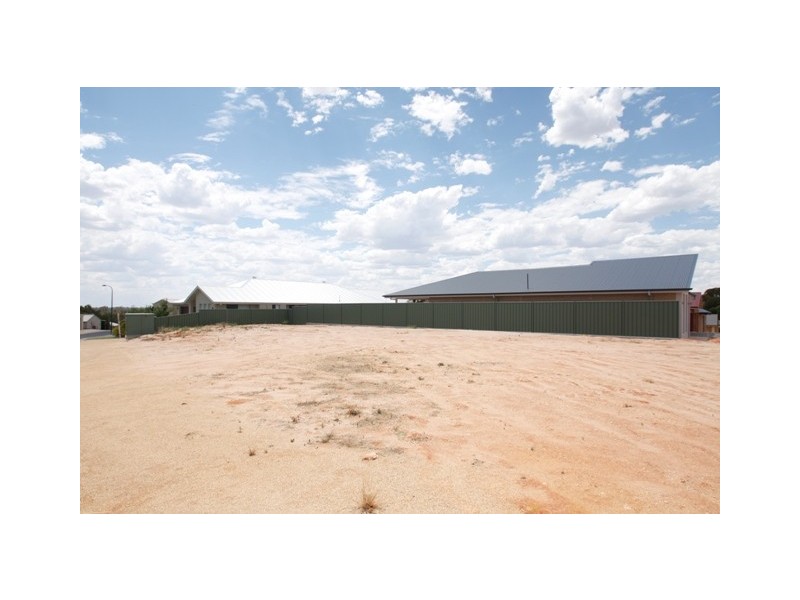 2 JORGENSEN ST, Loxton SA 5333