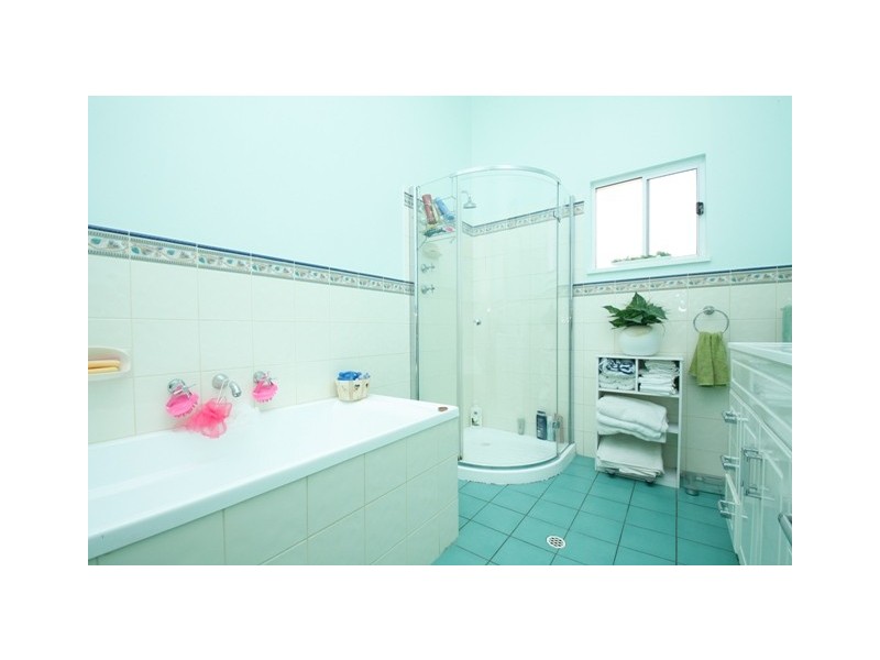 32 Tobruk Tce, Loxton SA 5333