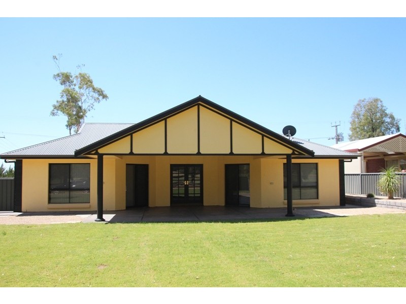 2A Bruce Street, Barmera SA 5345