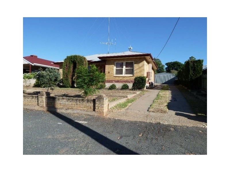 18 Coneybeer Street, Berri SA 5343