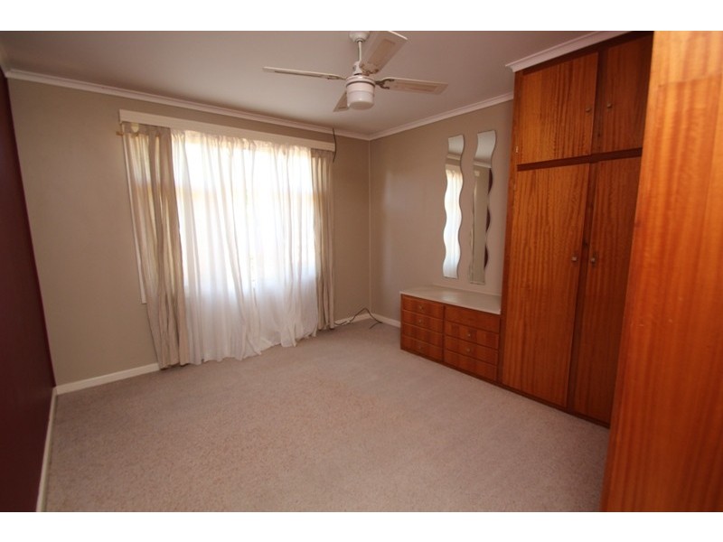 2 Clark Street, Berri SA 5343