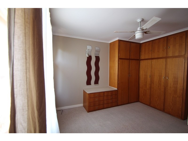 2 Clark Street, Berri SA 5343