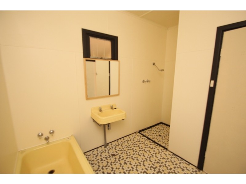 2 Clark Street, Berri SA 5343