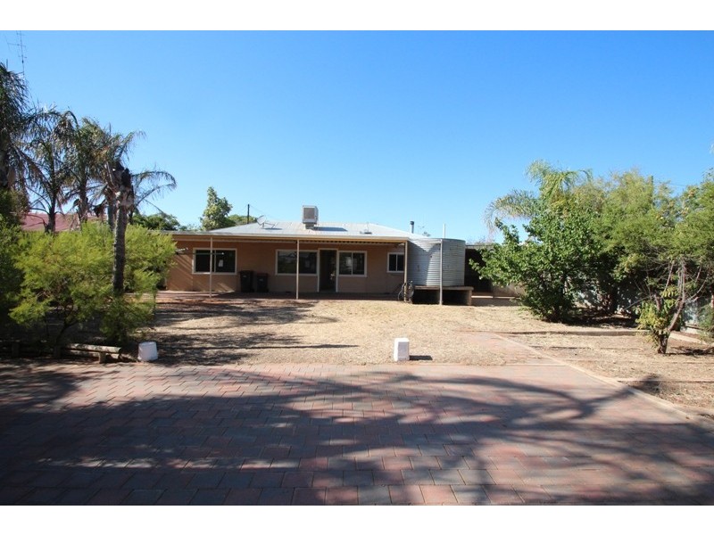 2 Clark Street, Berri SA 5343