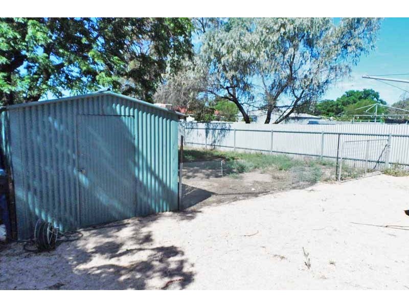 10 and 12 Ruston Street, Renmark SA 5341
