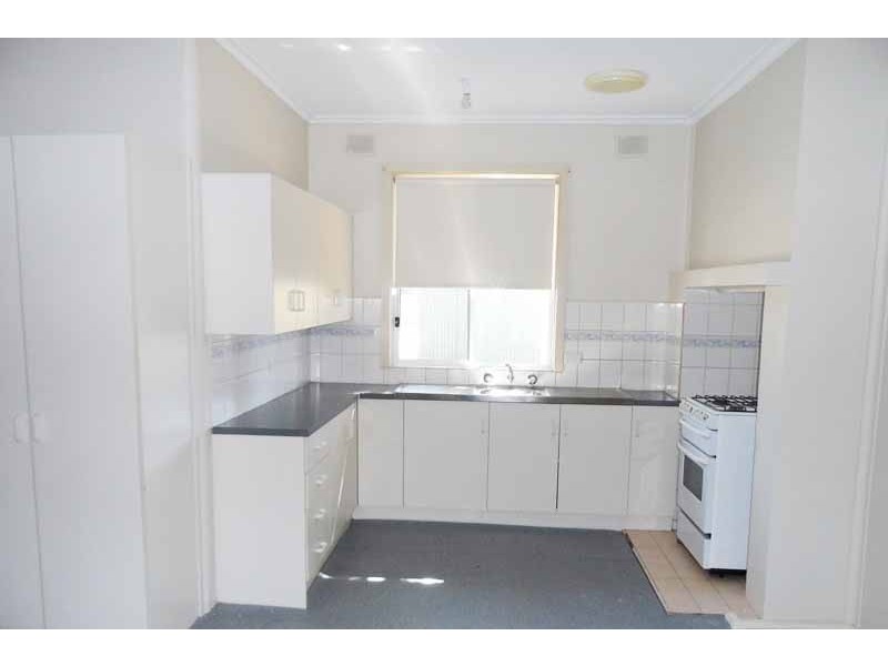 8 Ruston Street, Renmark SA 5341