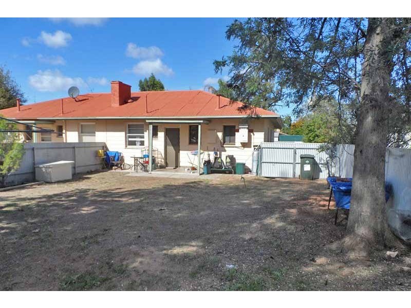 12 Ruston Street, Renmark SA 5341