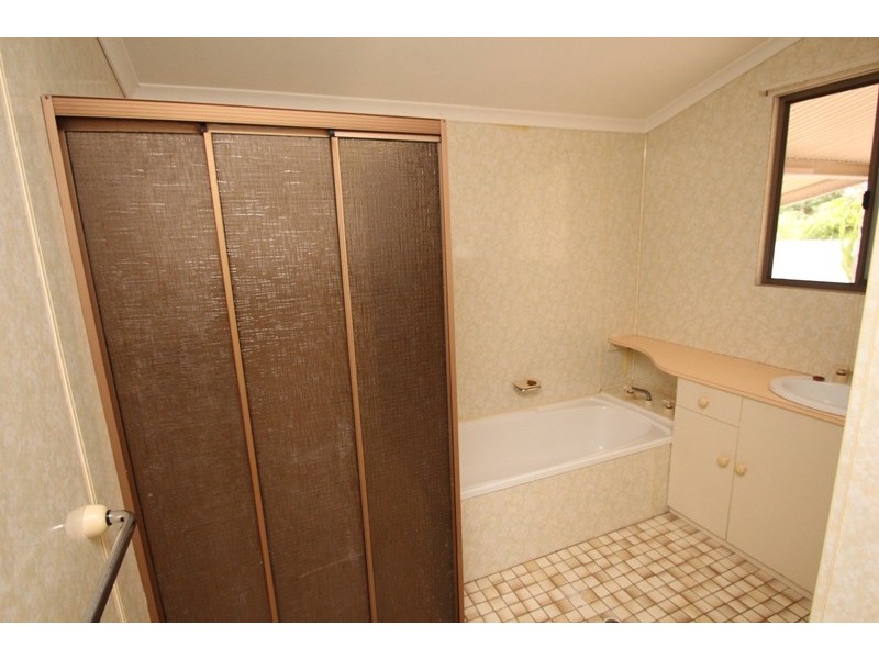 9 Cornwall Street, Berri SA 5343