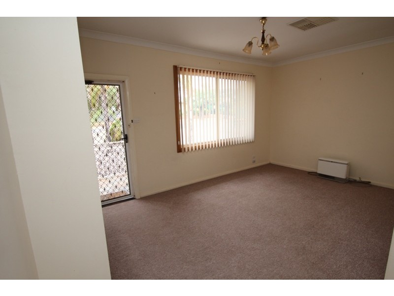 9 Cornwall Street, Berri SA 5343