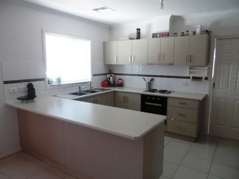27 Schick Street, Loxton SA 5333